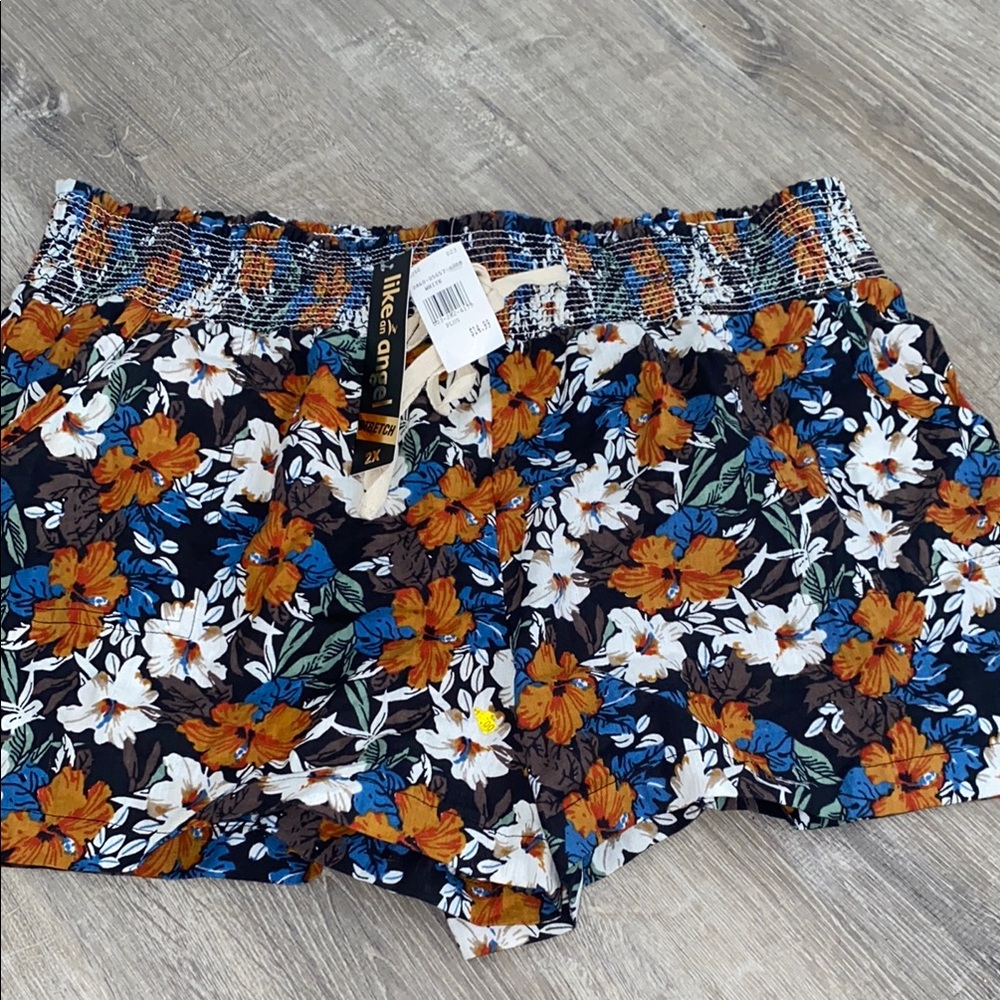like an angel High Waist Orange and White floral print Shorts